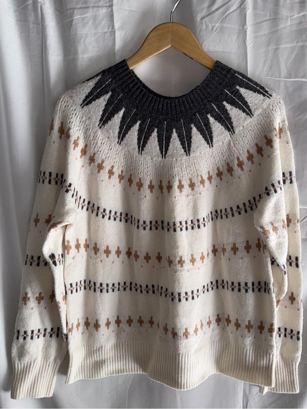 Banana Republic Cream Fair Isle Crewneck Sweater with Black & Brown Accents